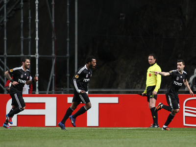 SC Braga v Besiktas Europa League 11/12 :: Fotos 