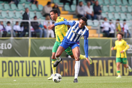 Liga 2 SABSEG: Farense x Tondela :: Photos 