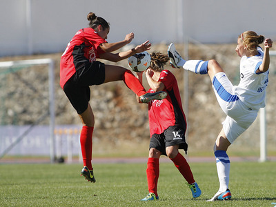 FC Zurich v Atl. Ouriense Liga dos Campees Feminina 2013/14