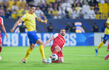 Sepahan bag three points Al-Quwa Al-Jawiya at Foolad Shahr Stadium