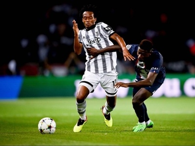 Juan Cuadrado (COL)