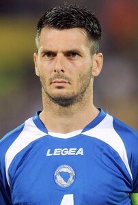 Emir Spahic (BIH)