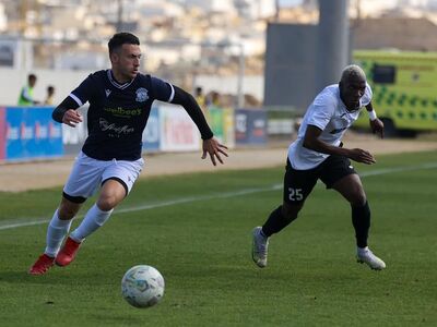 Hibernians 2-1 Sirens