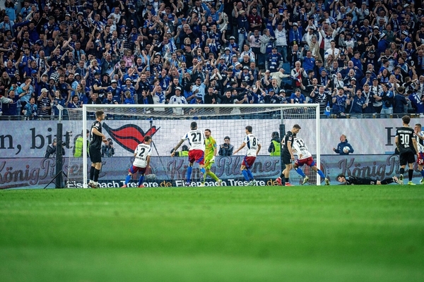 The Wait is Over: Hamburger SV Makes a Triumphant Return! (Featuring a Portuguese Player)