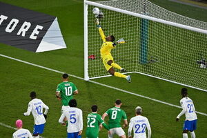 France beat Rep. of Ireland in close encounter