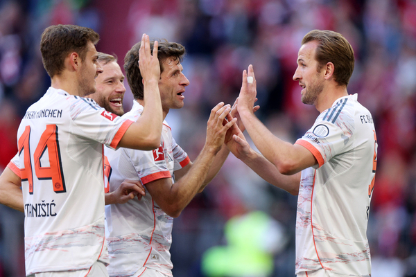 Thomas Mller Bids Farewell to Bayern Fans with a Victory