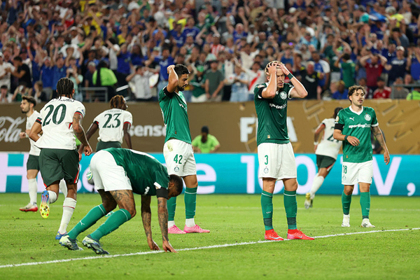 Palmeiras Fights Hard but Falls to Chelsea, Exiting the Club World Cup