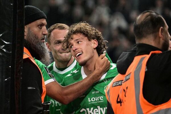 Saint-tienne Secures Vital Home Victory Against Lyon in Ligue 1 Showdown