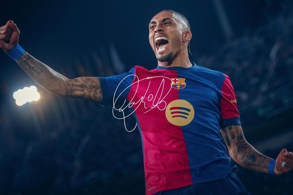 It's Official: Raphinha Renews with Barcelona Until 2028