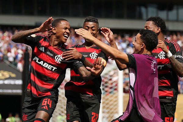 Chelsea Faces Unexpected Defeat Against Flamengo in FIFA Club World Cup Clash