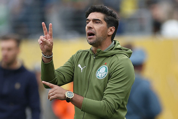Abel Regrets Missed Opportunities Against Porto: 'In Football, the Winner Is the One Who S...