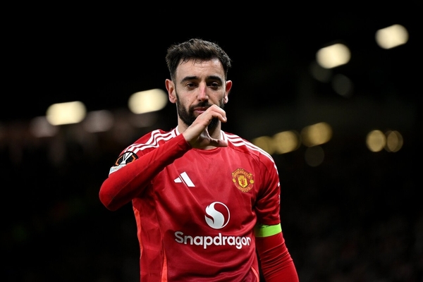 Bruno Fernandes in Talks with Al-Hilal for a Potential Move to Saudi Arabia: The Details