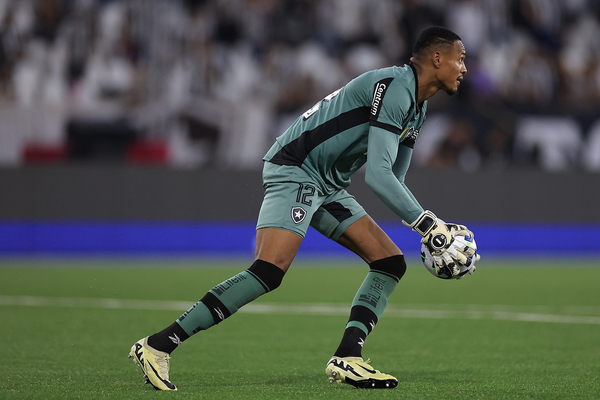 Man Utd Linked with Goalkeeper John Victor