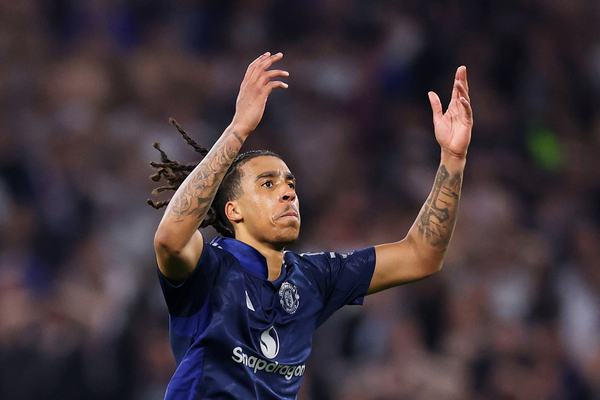 Last-Minute Draw Leaves Everything Open Between United and Lyon