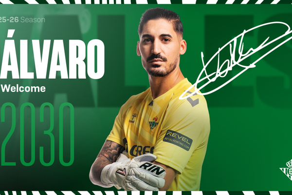 Real Betis Signs Former Las Palmas Goalkeeper