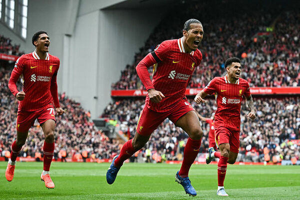 Liverpool Secures Narrow Victory Over West Ham in Premier League Clash