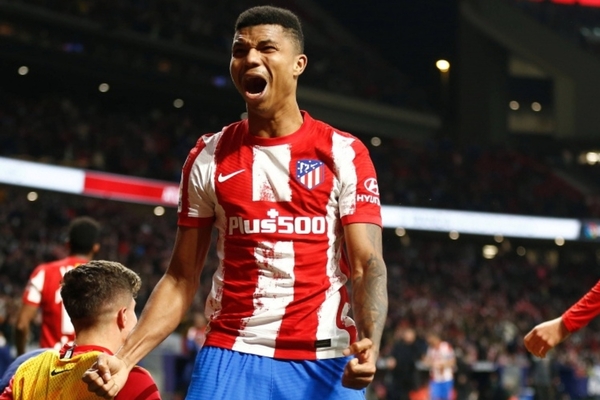 Sunderland Signs Reinildo Mandava from Atletico Madrid