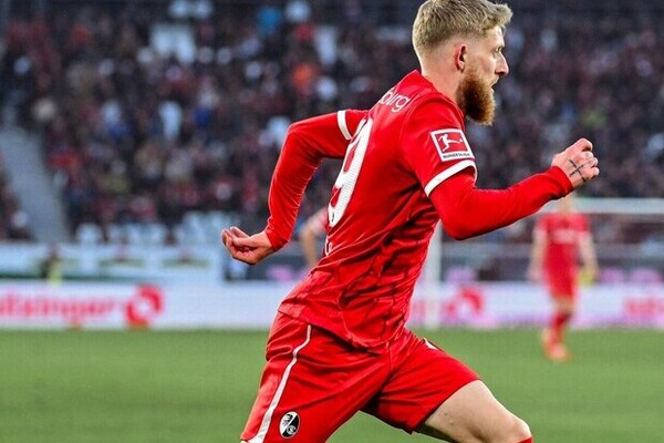 Thrilling Matchday 21: SC Freiburg Secures Narrow Victory Over 1. FC Heidenheim