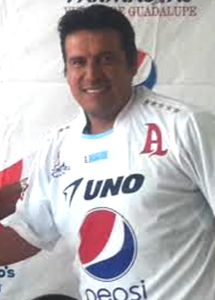 Adonay Martínez (SLV)
