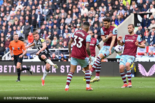 Newcastle emerge victorious against West Ham :: soccerzz.com